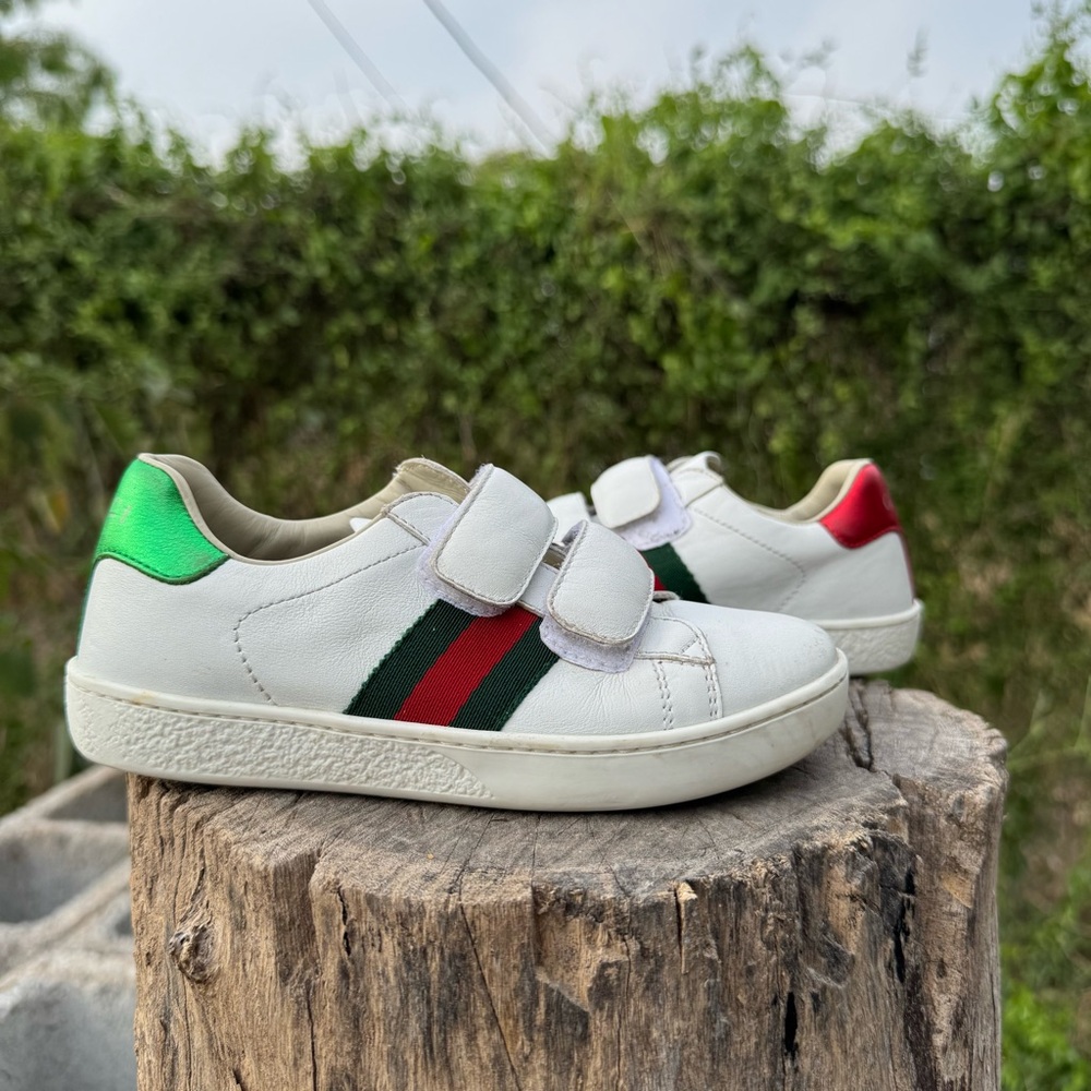 Gucci white leather sneakers toddler size 28